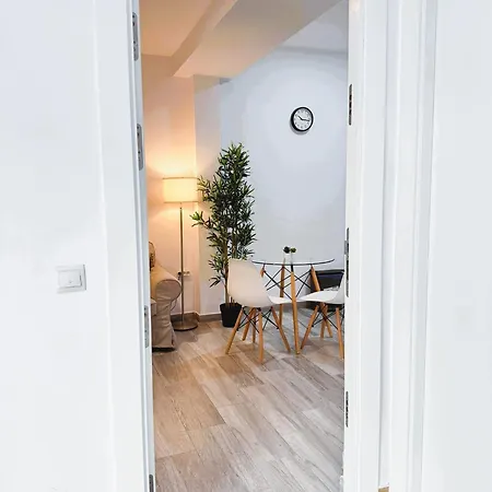 Apartamento Cosy Close To Center
