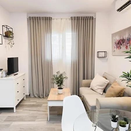 Cosy Close To Center Lejlighed